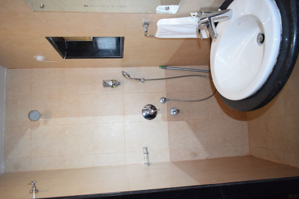 Athi Resorts 49/50