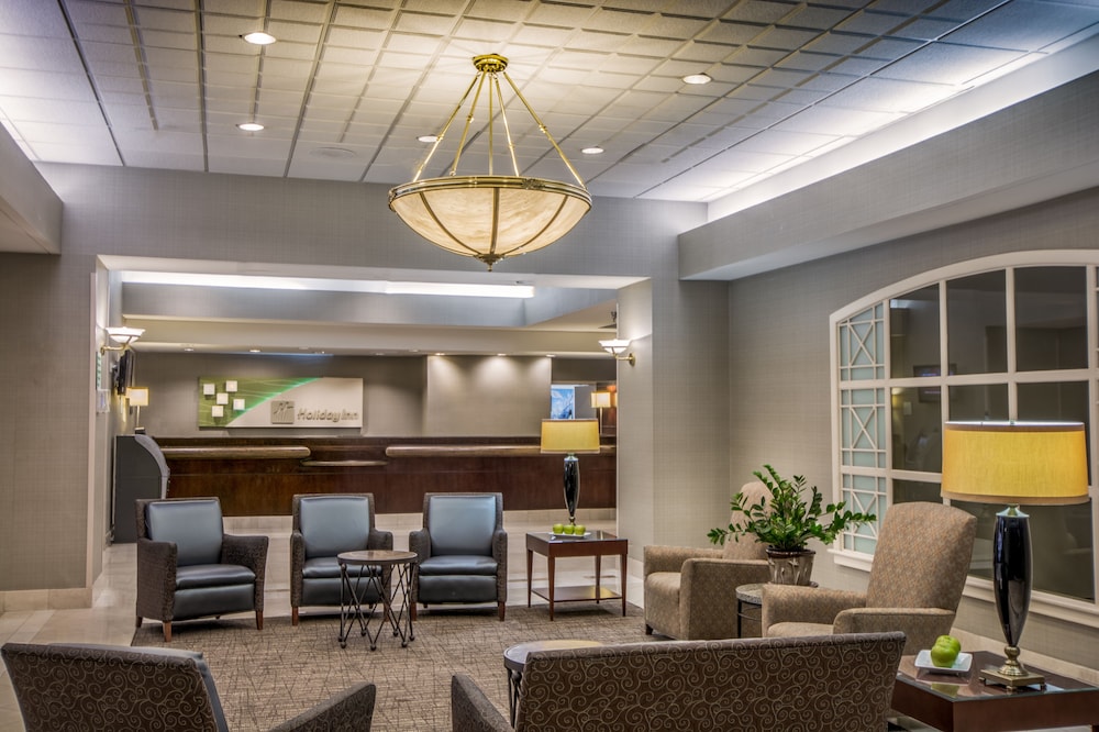 Holiday Inn Arlington at Ballston, an IHG Hotel 8/50