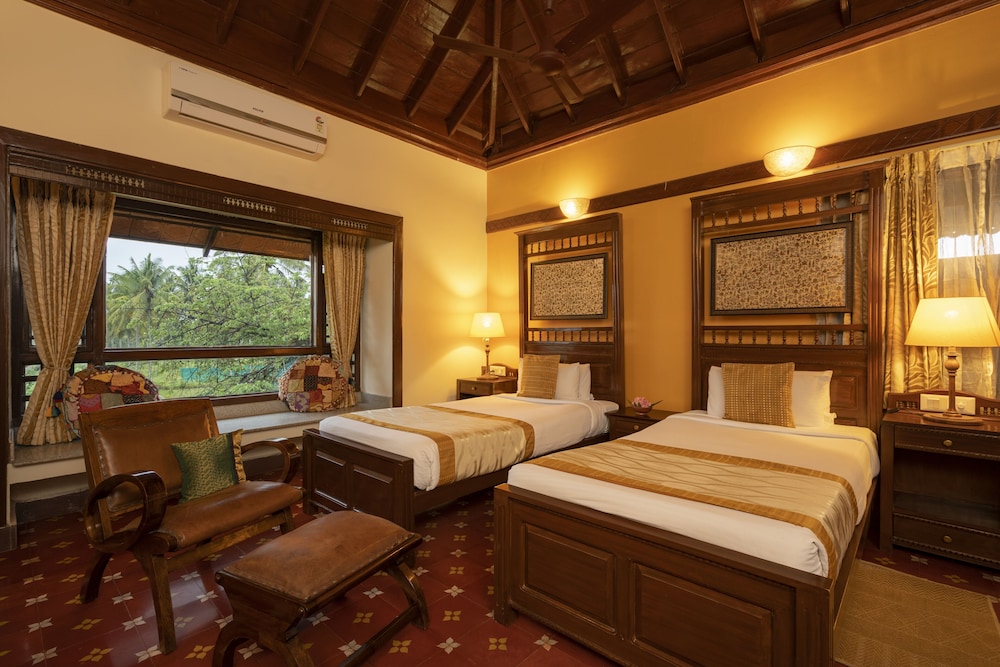 HOYSALA VILLAGE RESORT 20/50