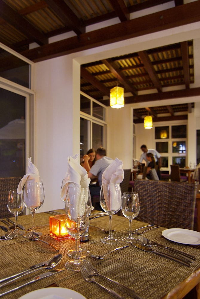 Laguna Beach Hotel & Spa 30/50