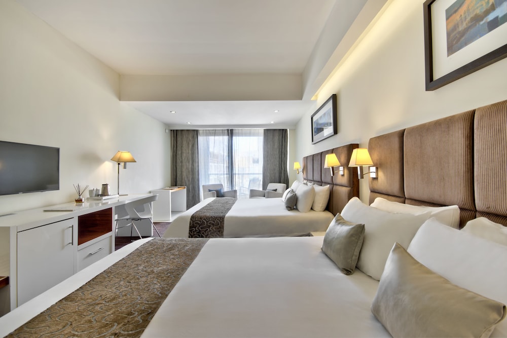 The George Urban Boutique Hotel St Julians 15/78