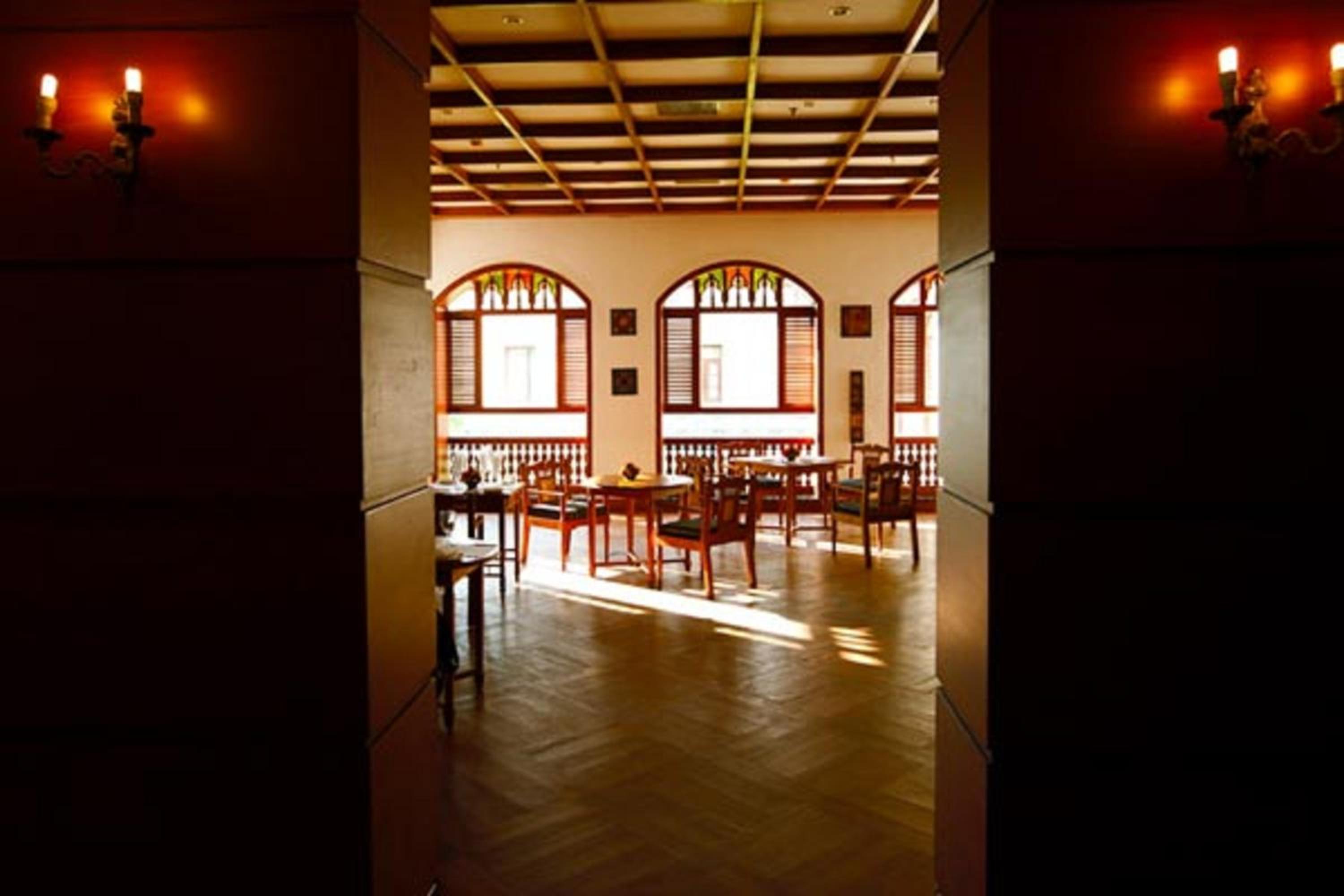 Ktdc Mascot Hotel 27/55