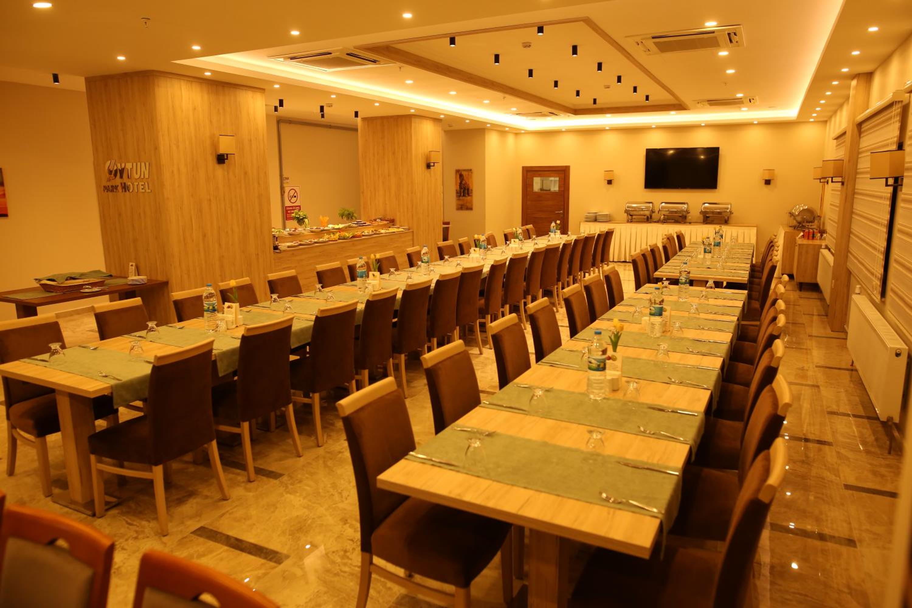 Oytun Hotel 45/52