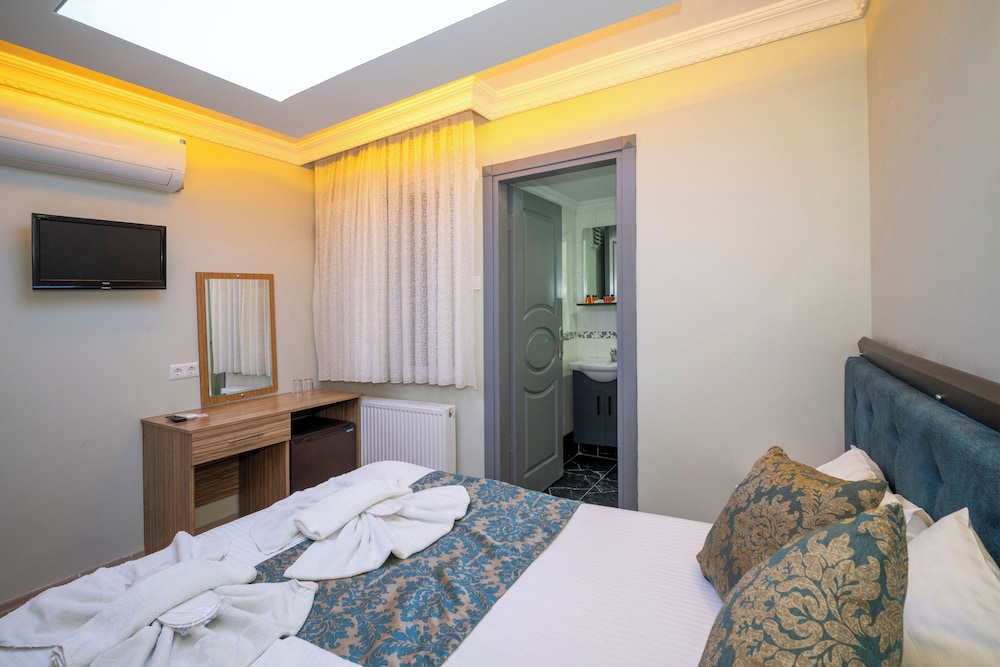 SIMPER HOTEL 16/50
