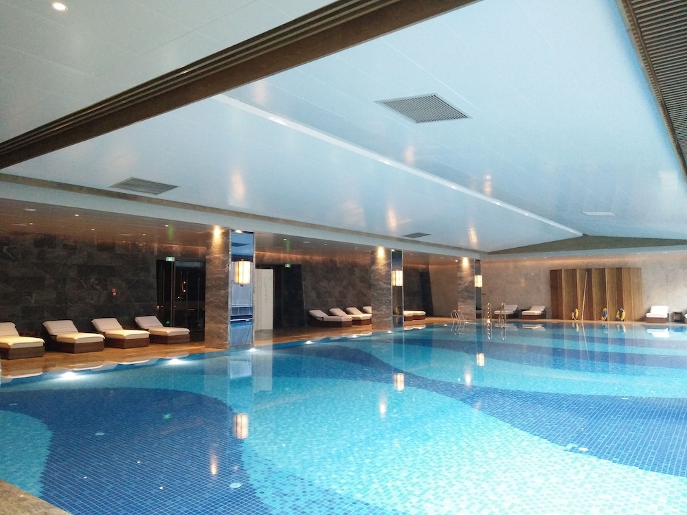 Fu Rong Ge Hotel 26/50