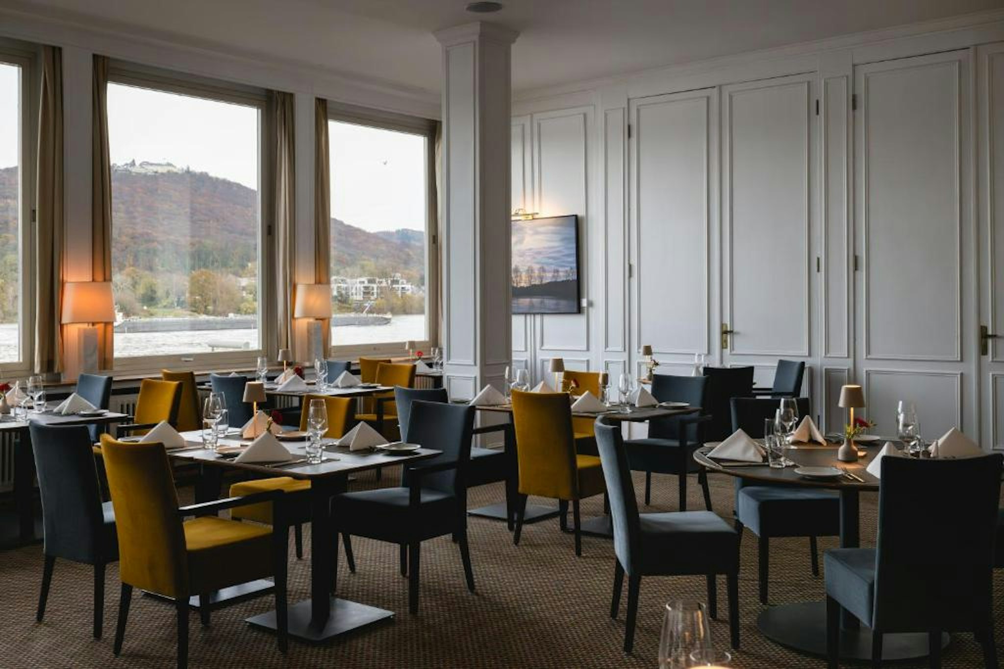 Ringhotel Rheinhotel Dreesen 37/41