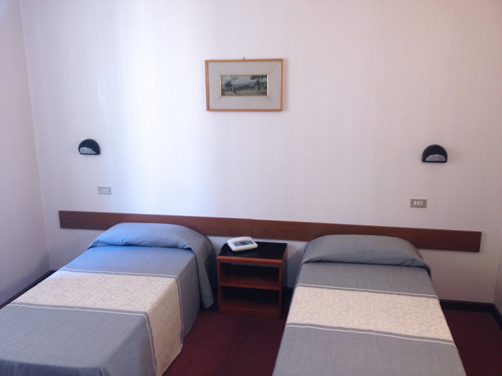 ITALIA CAGLIARI HOTEL 22/50
