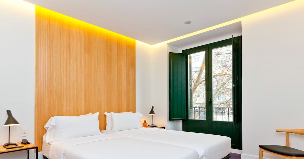 HOSTAL BUELTA 21/50