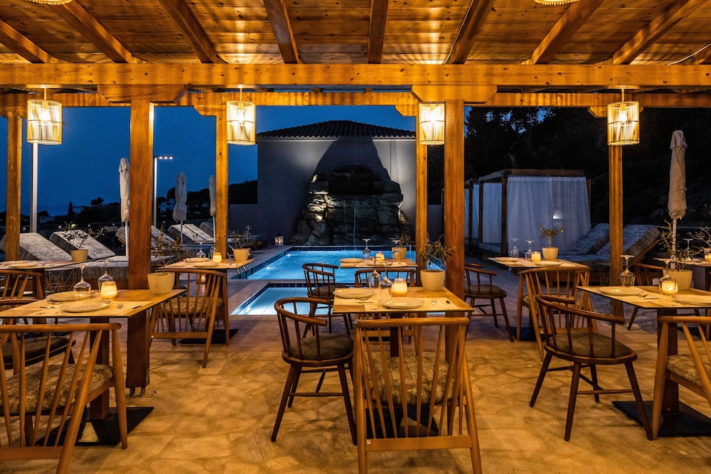 Skiathos Avaton Suites and Villas 52/66