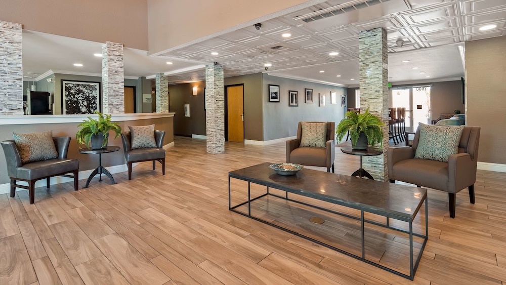 Best Western Plus Vineyard Inn 31/45