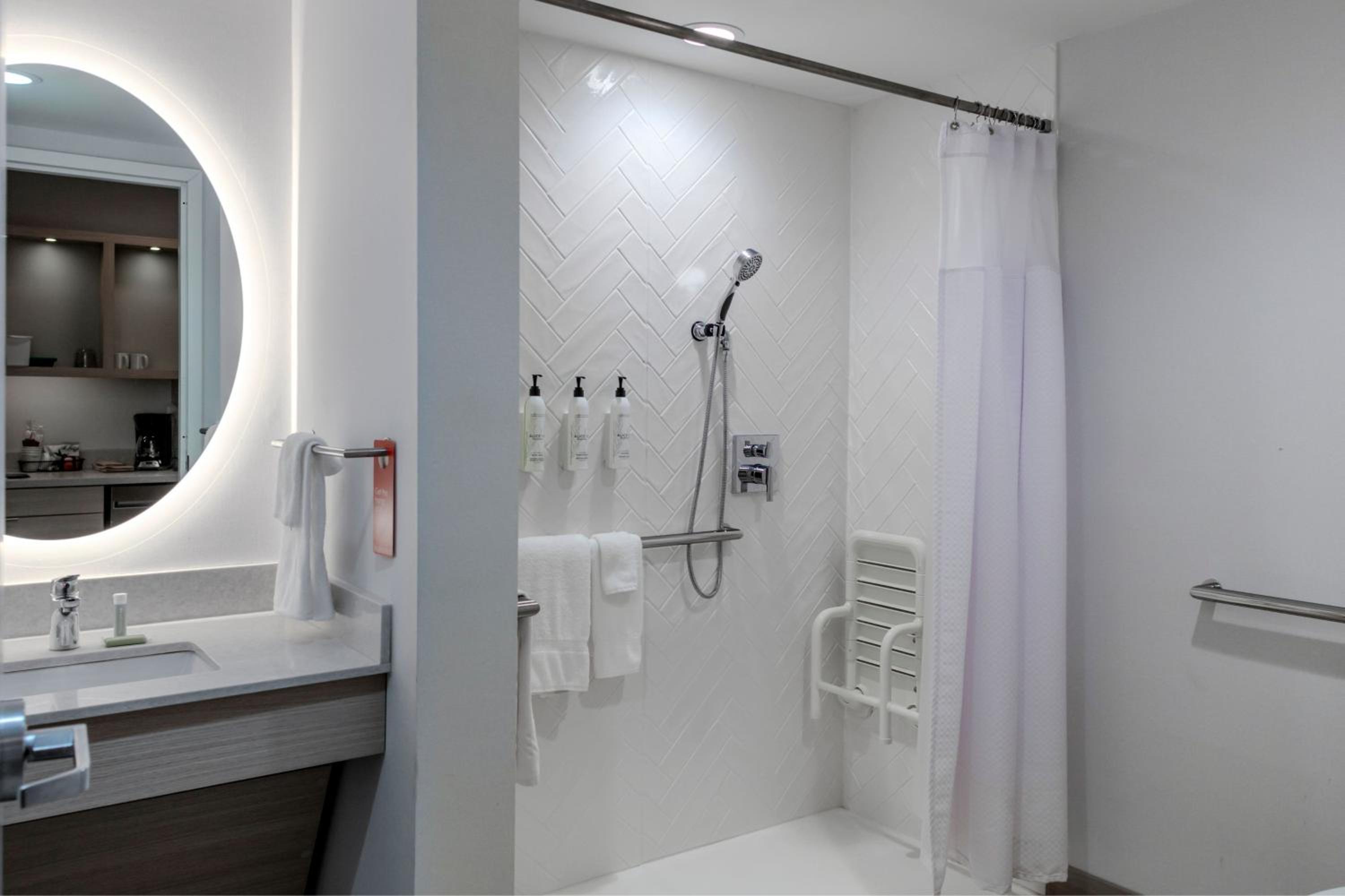 استوديو بسرير كينج مع أريكة، TownePlace Suites Chesterfield 5/5