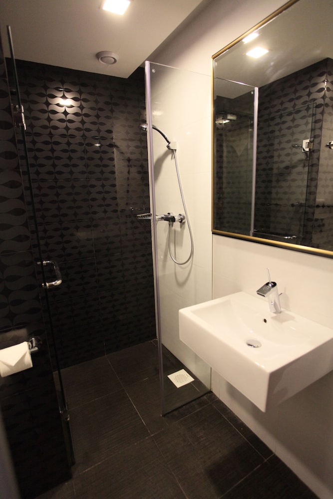 Venue Hotel 37/41