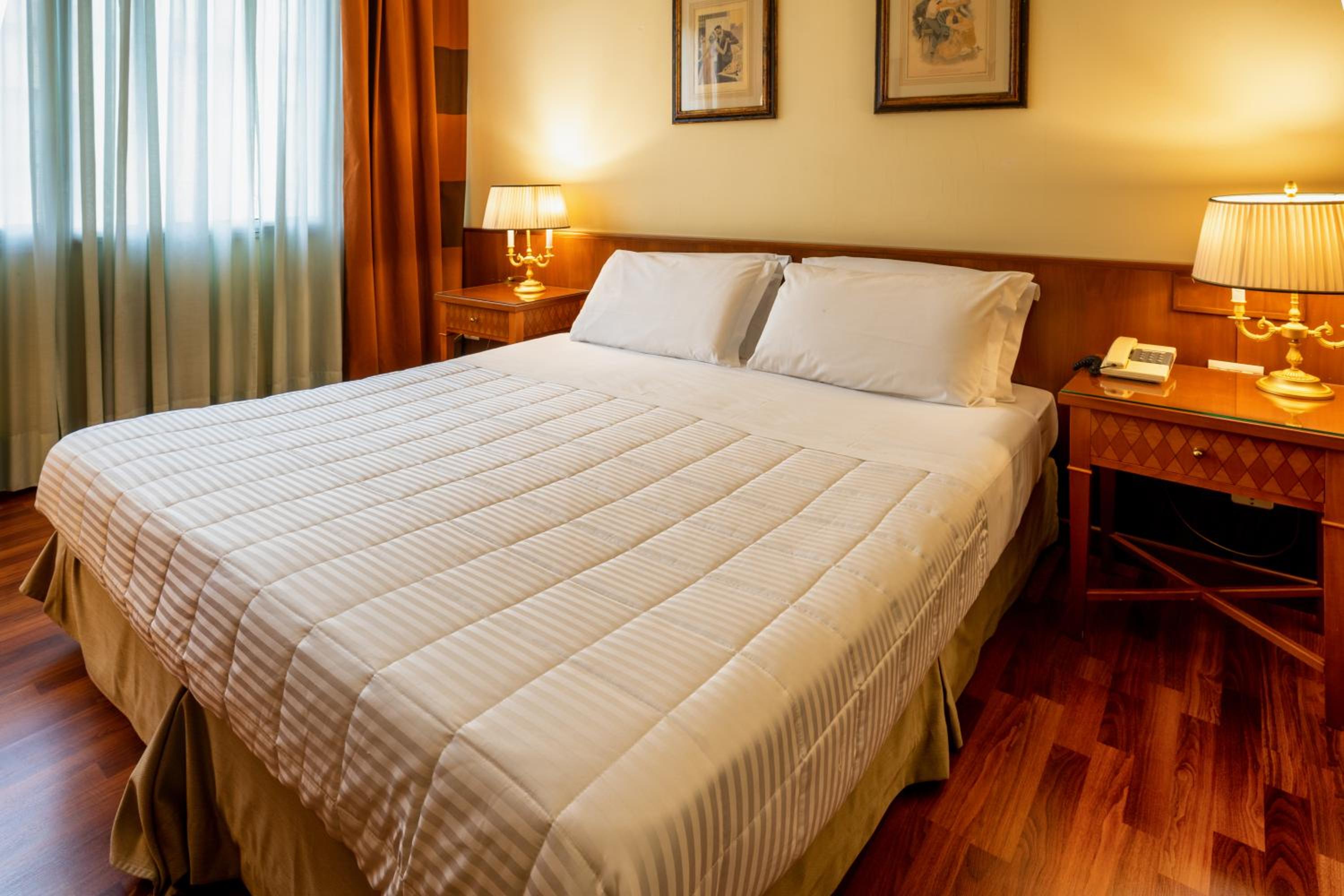 غرفة بسرير مزدوج، Royal Palace Hotel Formerly Nh Royal Palace 5/8