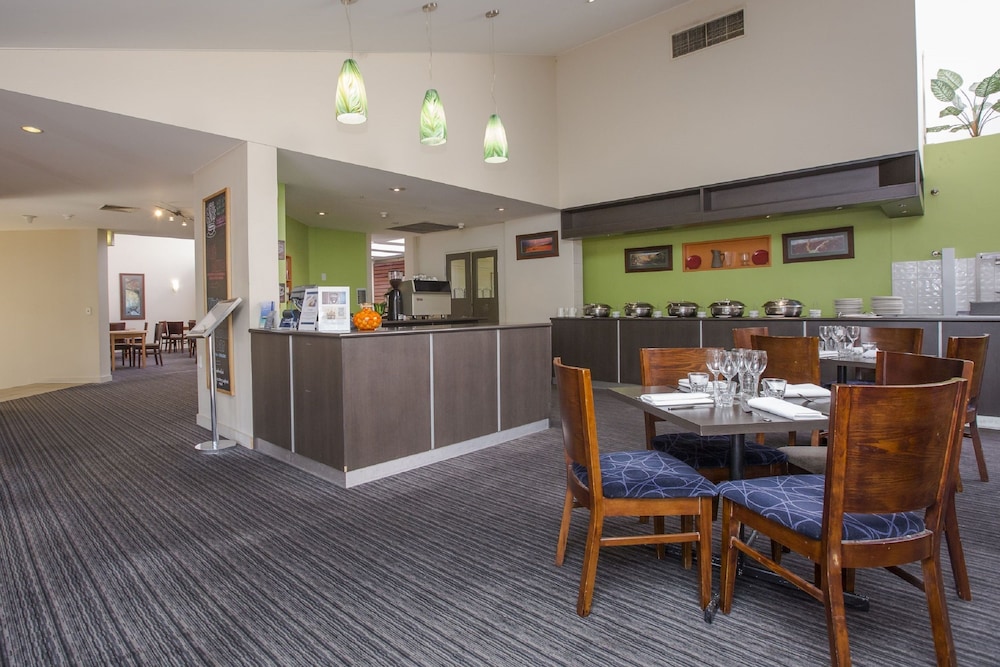 Ibis Styles Canberra Eaglehawk 51/65