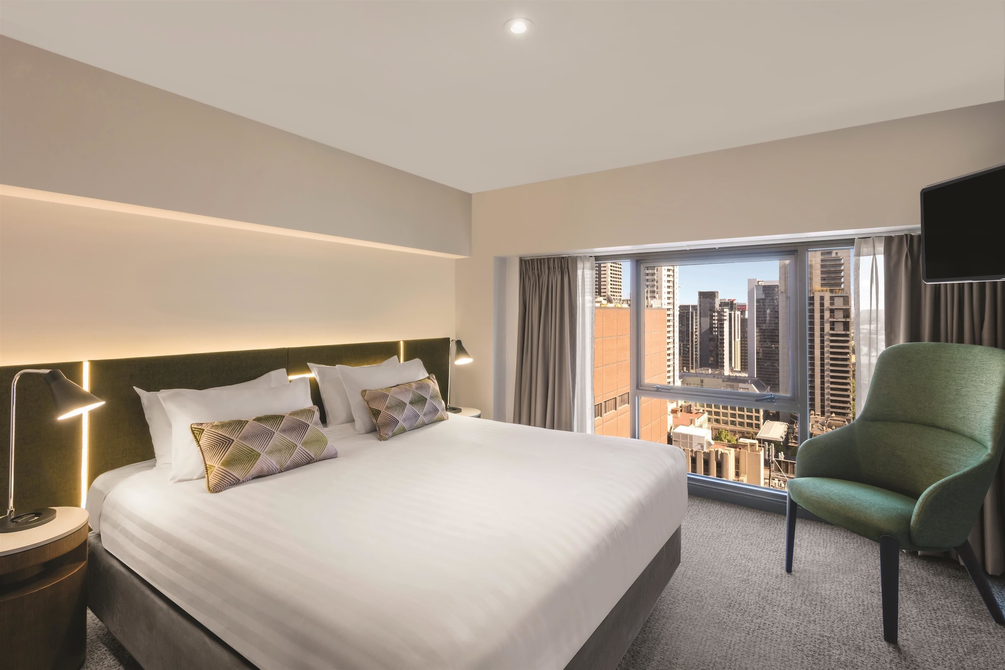 1 BEDROOM, APARTMENT, BALCONY