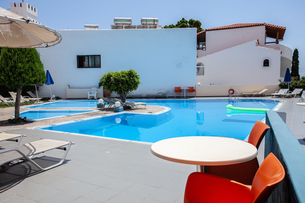 Porto Plakias and Spa Hotel 60/63