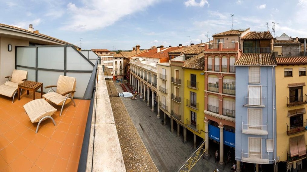Gran Hotel Ciudad De Barbastro 3/28