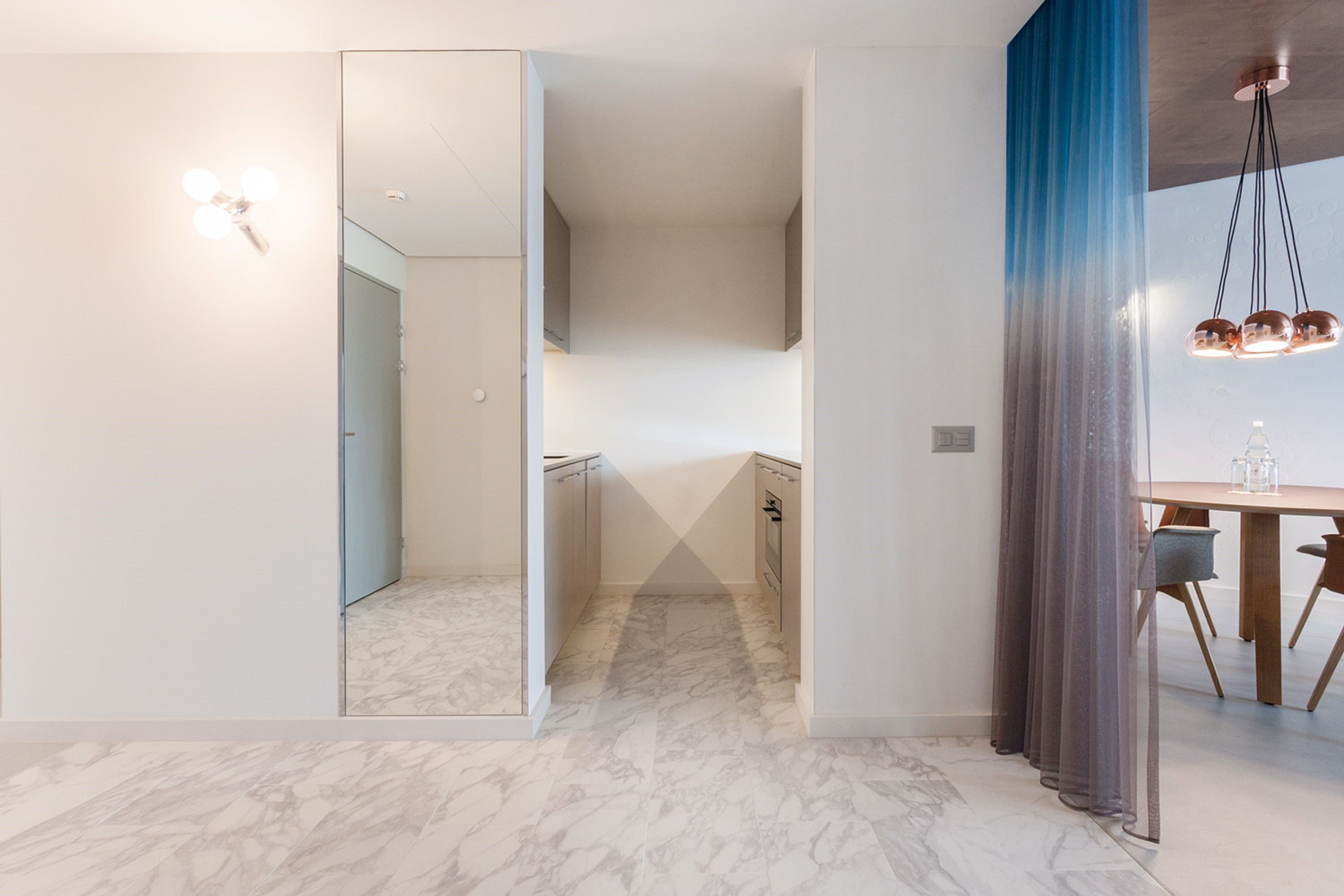 Emma House All Suite 60/60