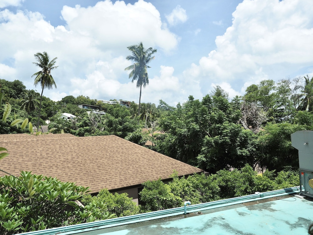 Panwaburi Beachfront Resort 34/50