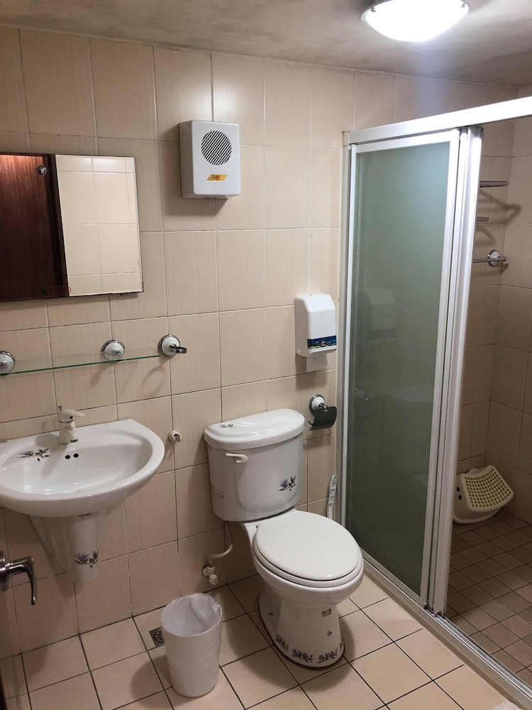 Sanyi Happiness B&B 66/70