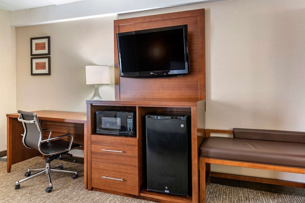 Comfort Inn Manchester Airport 33/39