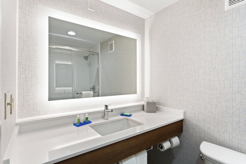 Holiday Inn Express Hopewell - Fort Lee Area, an IHG Hotel 36/40