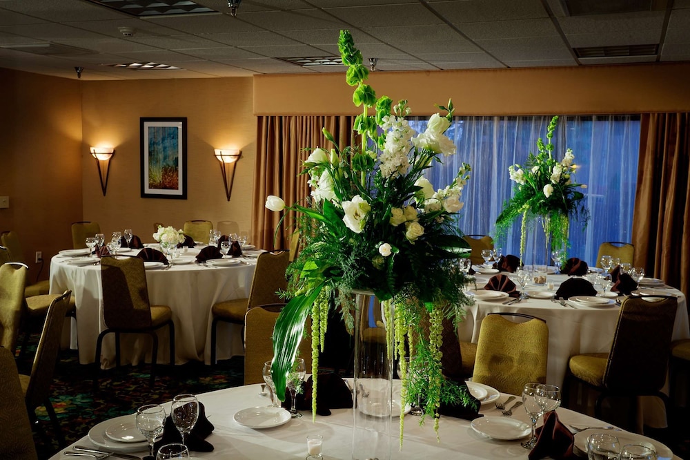 Doubletree By Hilton Santa Fe 39/62