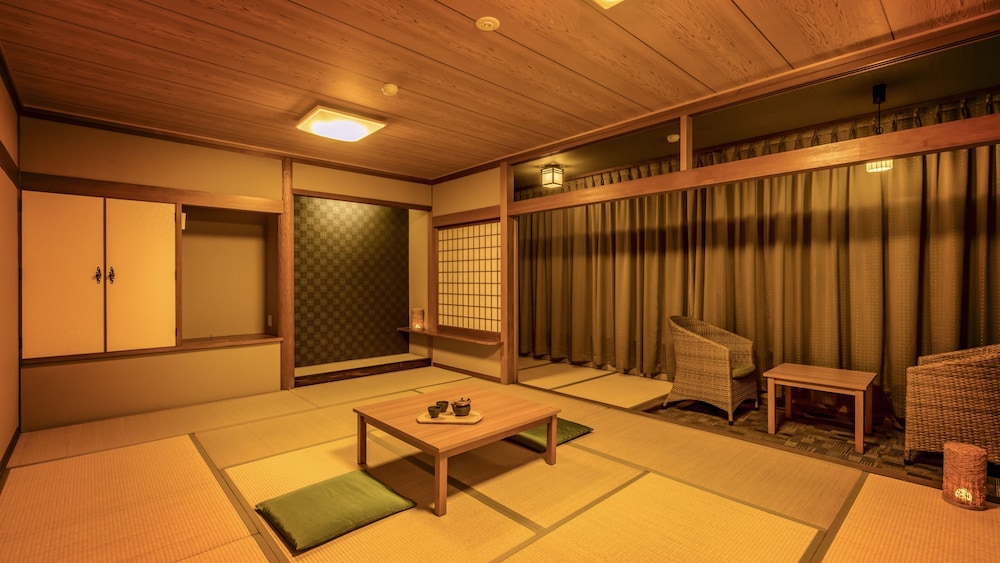 TAOYA Shirahama Senjyo 38/77