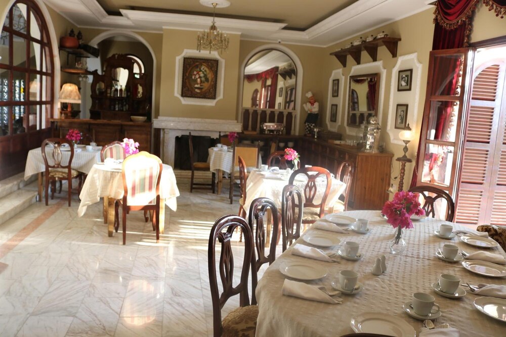 Meryems Hotel 30/41