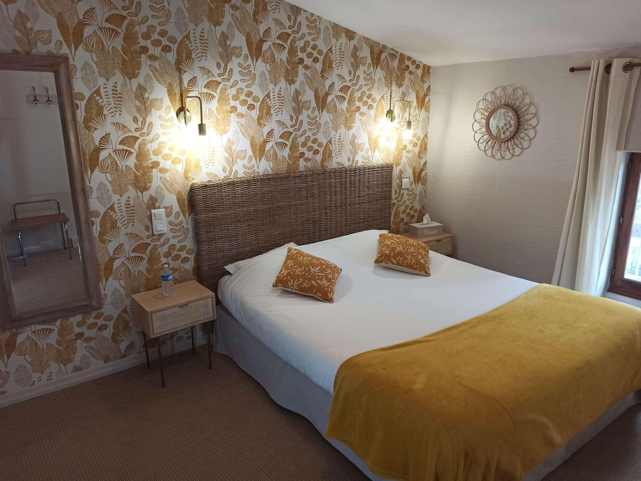 HOTEL LE PRINCE NOIR 20/57