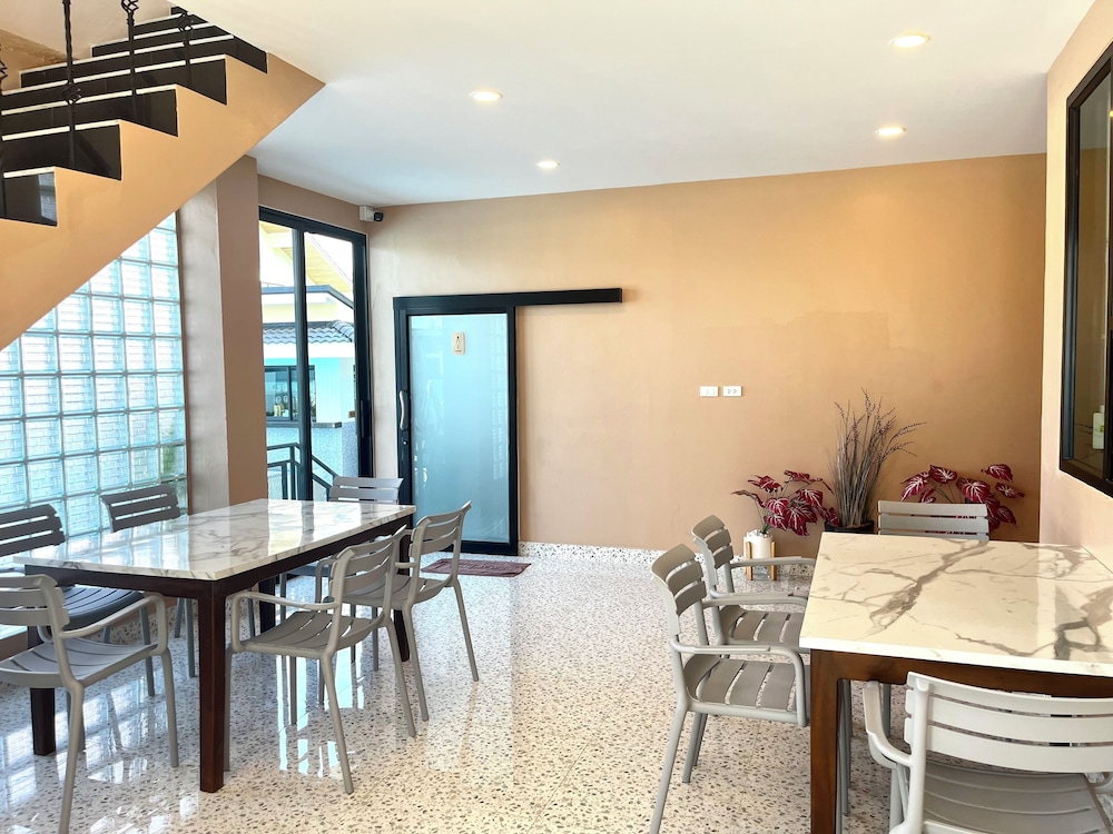 USABAI Riverside Boutique Hotel 34/49