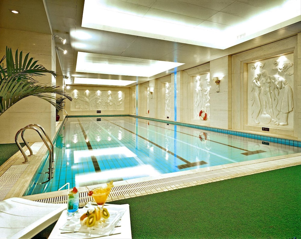 Xinhai Jinjiang Hotel 17/45