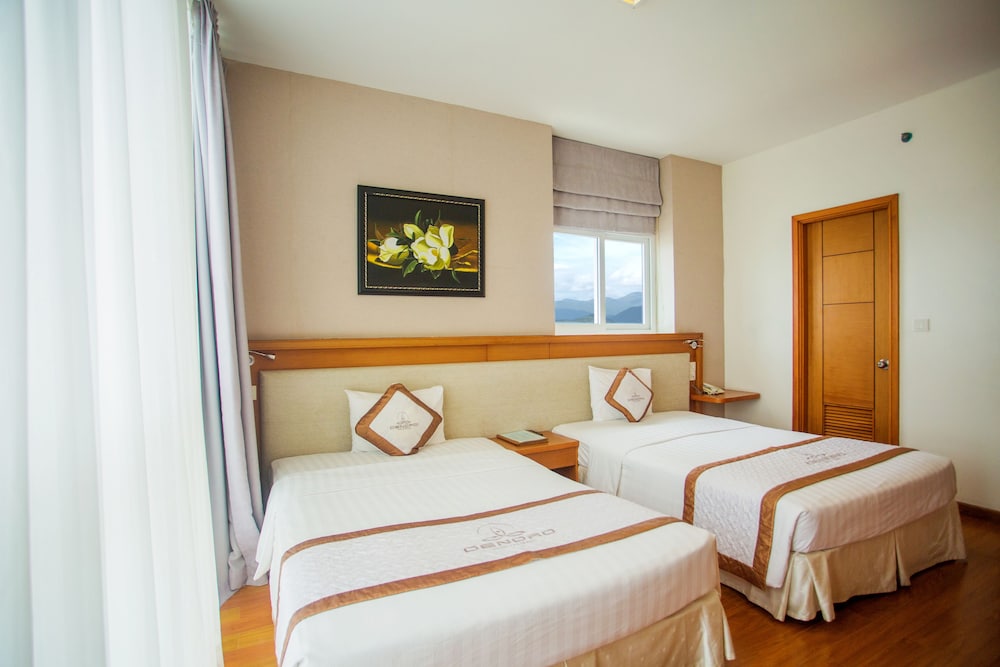 Dendro Hotel 8/39