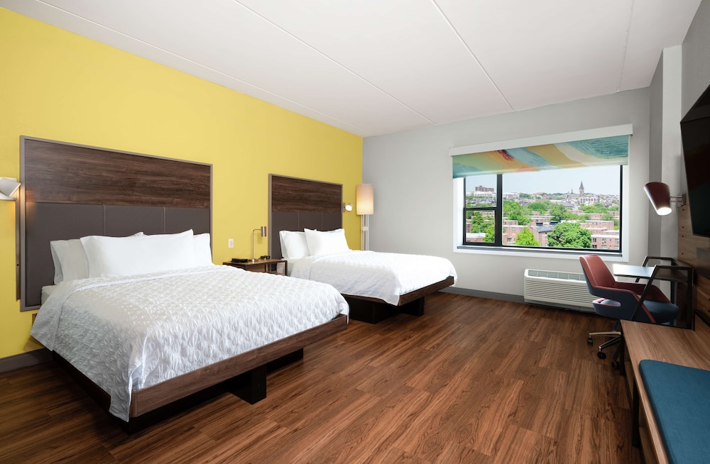 ROOM, 2 QUEEN BEDS, ACCESSIBLE