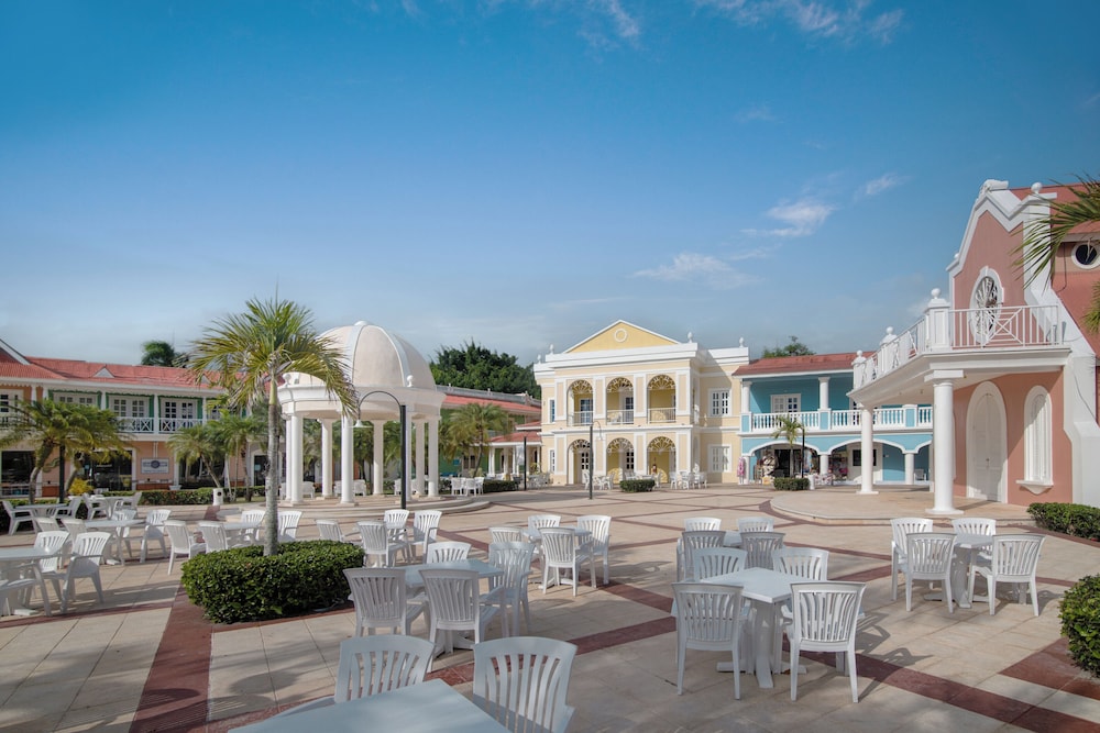 Bahia Principe Escape Bouganville - Adults Only 4/73