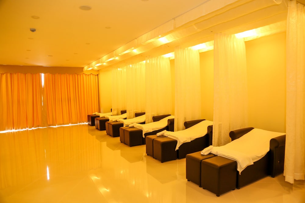 Thuy Hoang Nguyen Hotel Resort & Spa 37/75