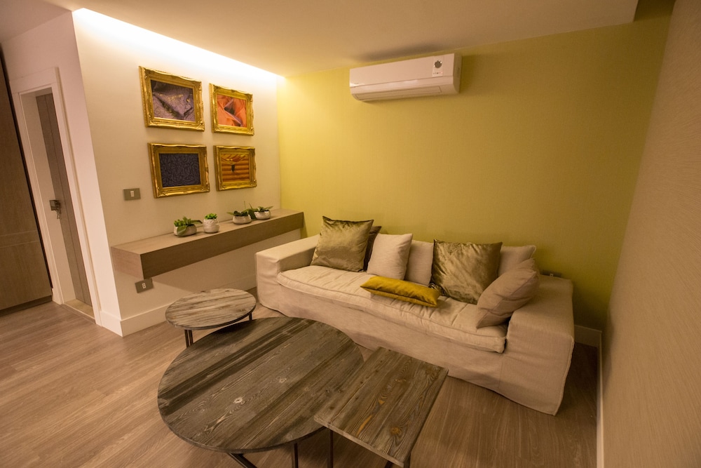 Four Seasons Halat 25/50