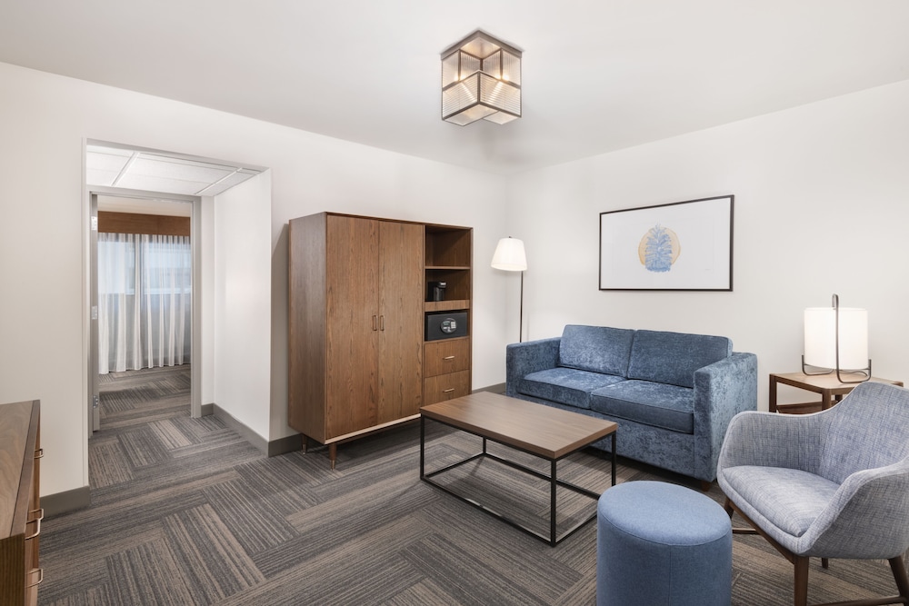 Four Points by Sheraton Spartanburg 21/39