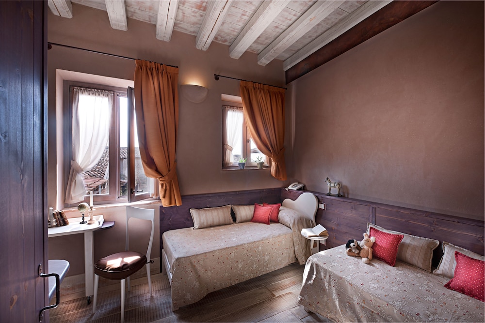 Boutique Hotel Villa Dei Campi 34/52
