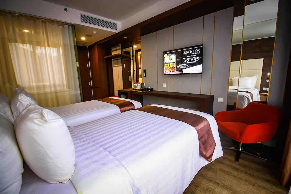 Asialink Hotel By Prasanthi 11/50