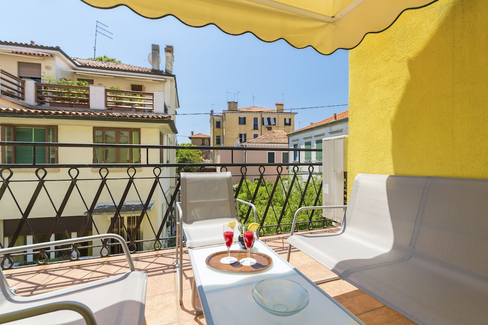 Villa Tiziana Hotel 29/45