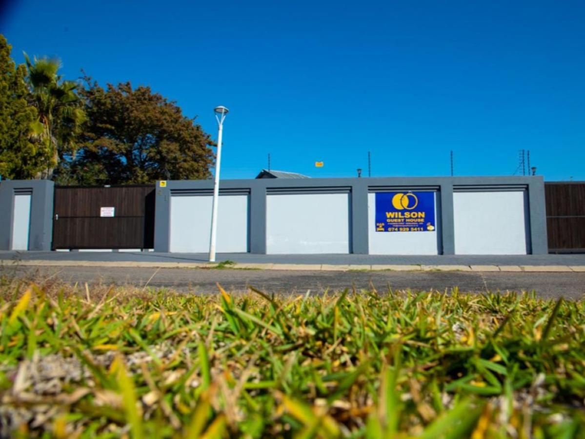Wilson Guest House 17/19