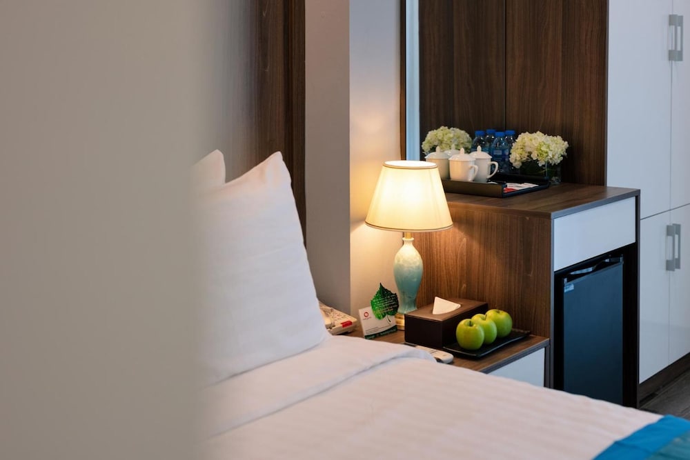 Grand Dragon Hotel Hanoi 3/58
