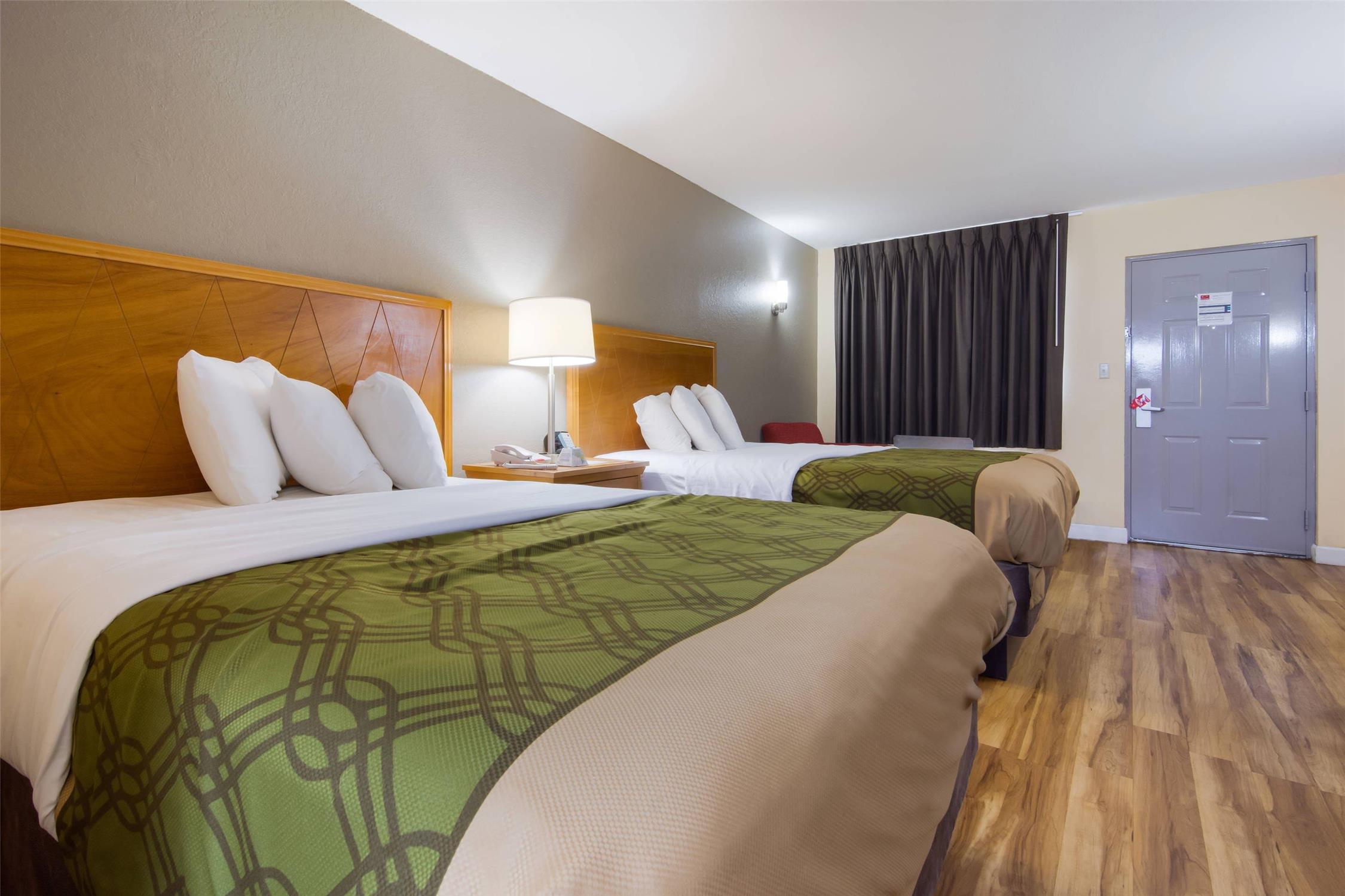 Econo Lodge Battleboro Rocky Mount I-95 12/54