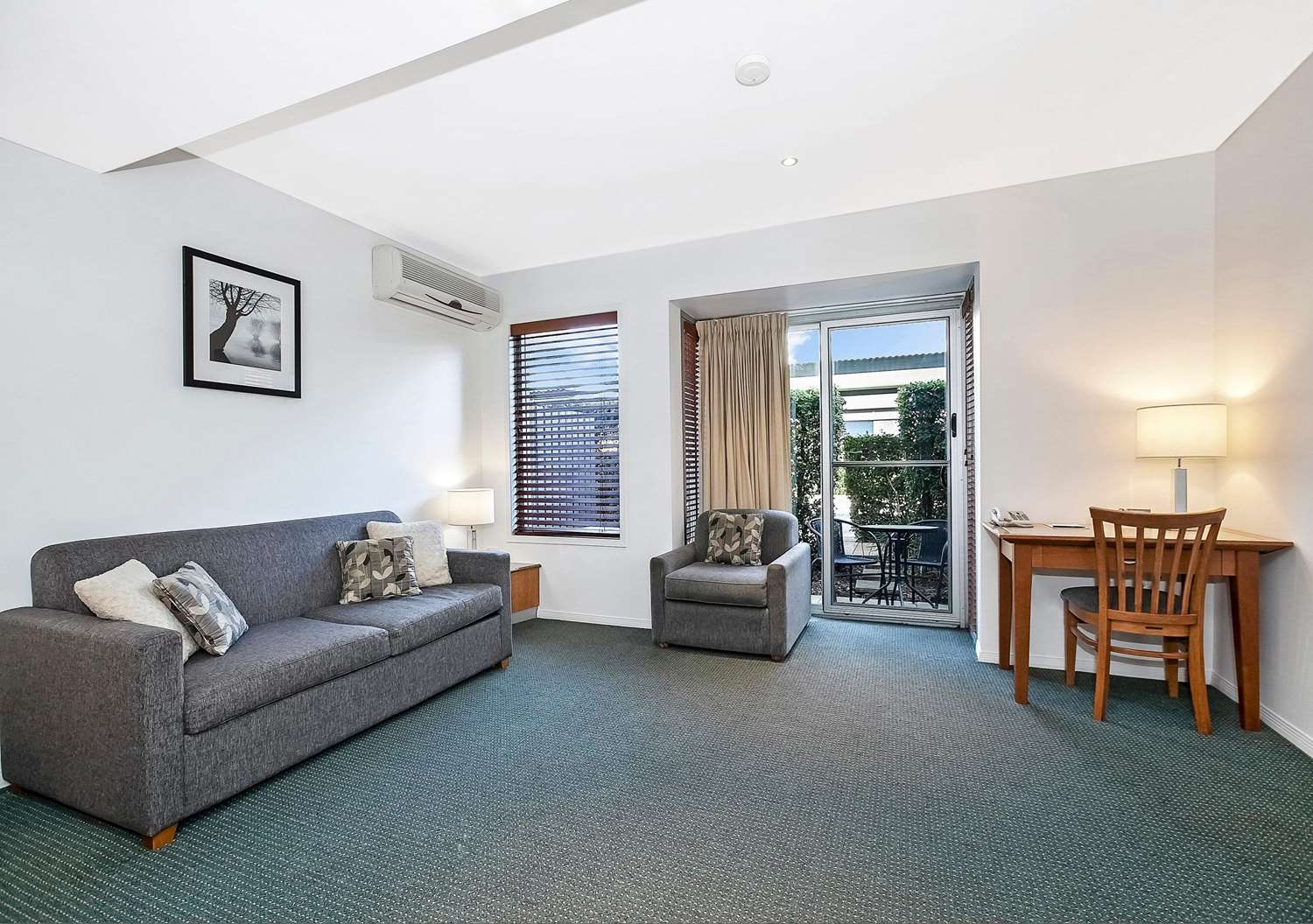 Comfort Inn & Apartments Northgate Airport 16/18
