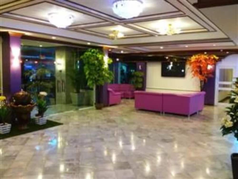 MERLIN GRAND HOTEL HAT YAI 5/29