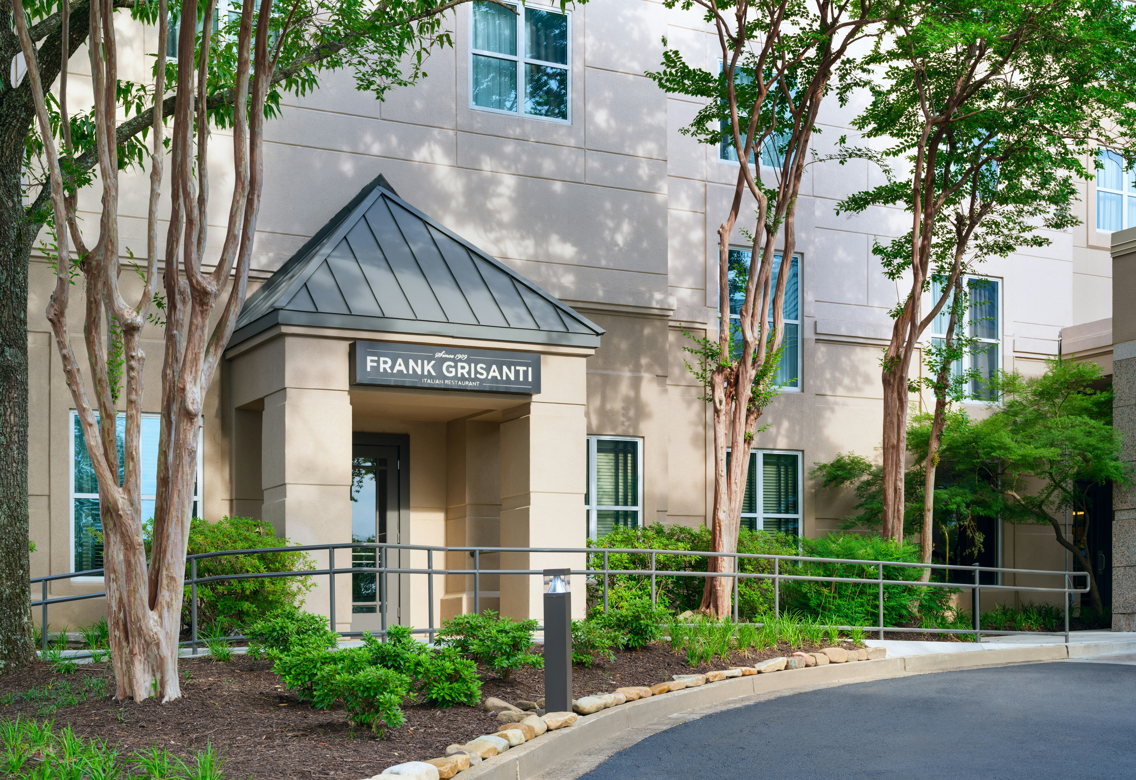 Embassy Suites by Hilton Memphis East Germantown Area 75/80