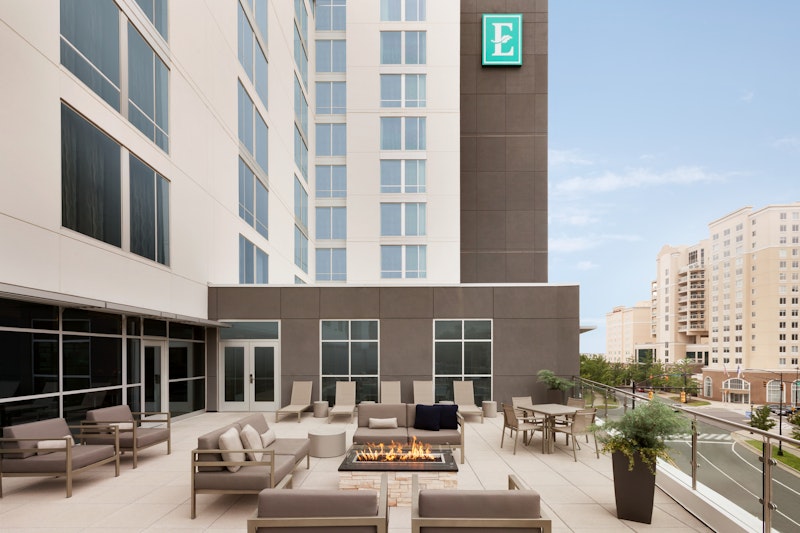 Embassy Suites By Hilton Charlotte Uptown 8/67