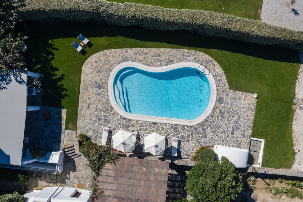 AQUA BREEZE VILLAS NAXOS 44/50