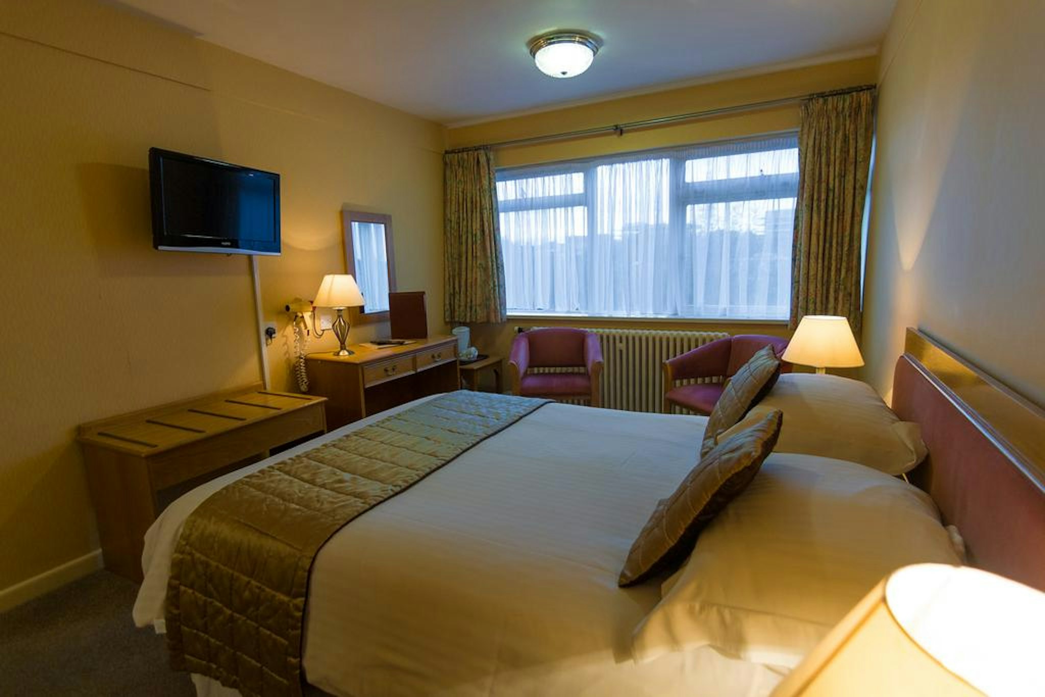 Trouville Hotel 14/76